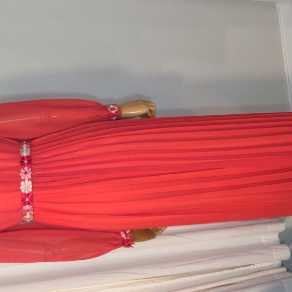 Vintage 60s Pink Embroidered Daisy Maxi Dress Bishop Sleeves XS/Small - Picture 9 of 13